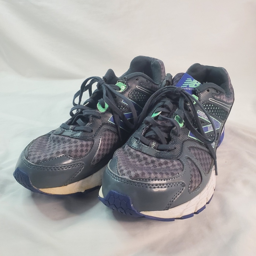 New Balance 670v Womens Sz 10 Gray Blue And Purple
